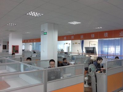 深圳市赫爾諾電子技術(shù) 專業(yè)LED彩幕屏維修與租賃服務(wù)